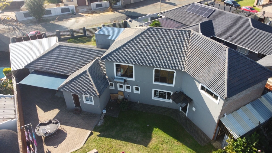 4 Bedroom Property for Sale in Vaalpark Free State